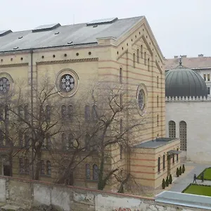 https://synagogue-view-premium-residence.inbudapesthotels.com