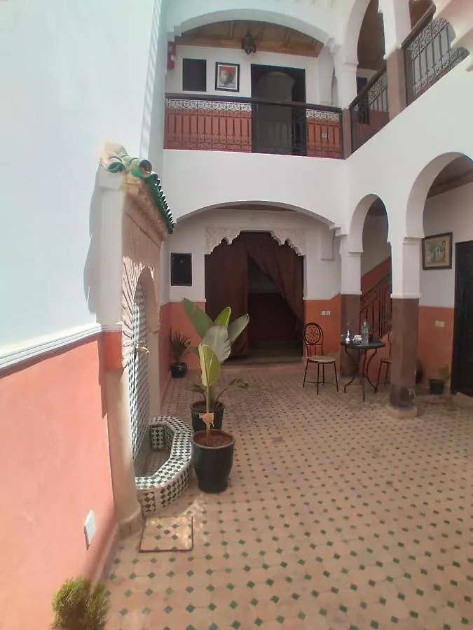 Riad 9 Derb El Bousnne Marrakesh 0*,