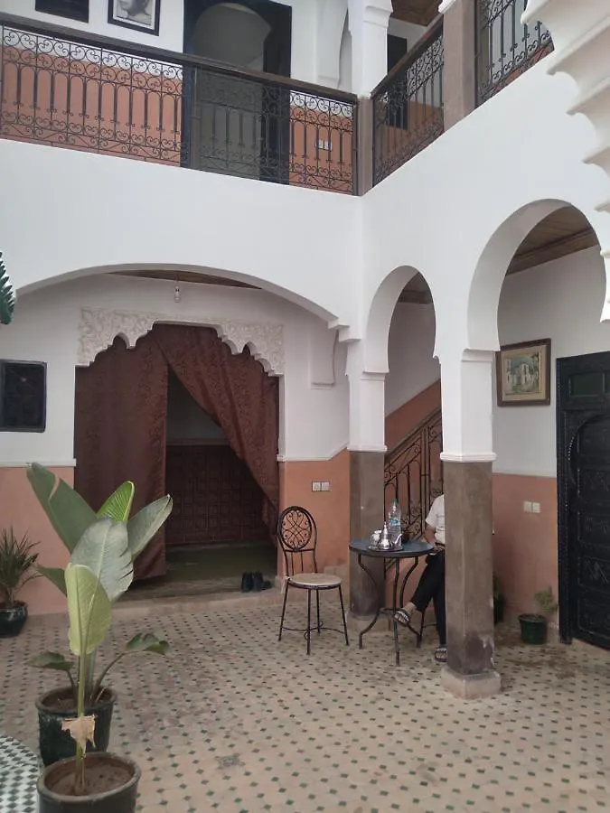 Riad 9 Derb El Bousnne Marrakesz